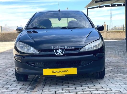 Sahibinden Çok Temiz 2006 Model Peugeot 206 1.4 HDİ x-Desing Paket Düşük KM Uygun Fiyata