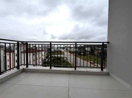 SATILIK 1+1 KATDA VARSAK AYDOĞMUŞ MAH ABD MUTFAK SIFIR ASANSÖRLÜ DAİRE