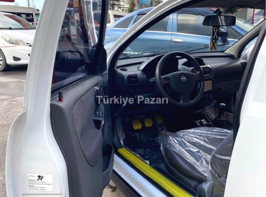 2001 Opel Corsa 1.4 comfort