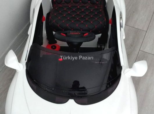 Temiz Akülü Çocuk Arabası – Kumandalı – LED Far – Acil Satılık