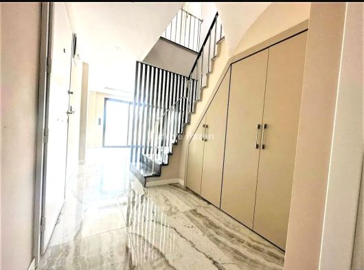 BURHANİYE PELİTKÖYDE AYGÜLDEN SIFIR TAM BAĞIMSIZ HUZUR VE KONFORA ADIM ATACAĞINIZ SATILIK 4+1 VİLLA