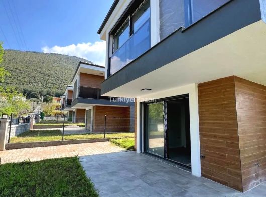 Aydın Kuşadası Güzelçamlı Mahallesi’nde 310 metre² arsa içerisinde net 125 metre² Villamız