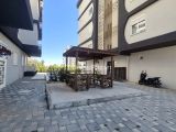 Antalya Kepez V.Esentepe 'de Havuzlu Sitede Sıfır 2+1 Daire