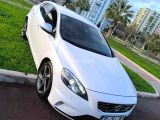 ORJİNAL HATASIZ DEGİSENSİZ BOYASİZ VOLVO V40 R DEİSİNG FULL SERVİS BAKIMLI MASRAFSIZ DİZEL OTOMATİK