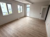 KATTA TEK SIFIR ASANSÖRLÜ HERŞEYİ AYRI 2+1 DAİRE