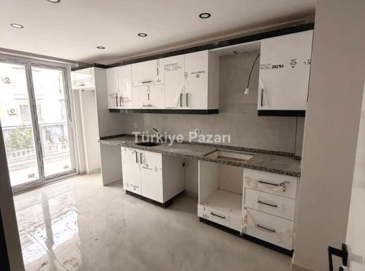 KATTA TEK SIFIR ASANSÖRLÜ HERŞEYİ AYRI 2+1 DAİRE