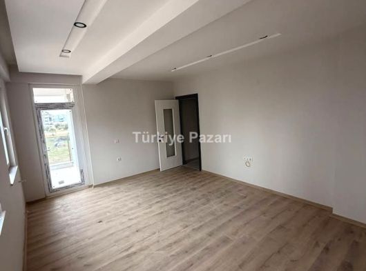 KATTA TEK SIFIR ASANSÖRLÜ HERŞEYİ AYRI 2+1 DAİRE