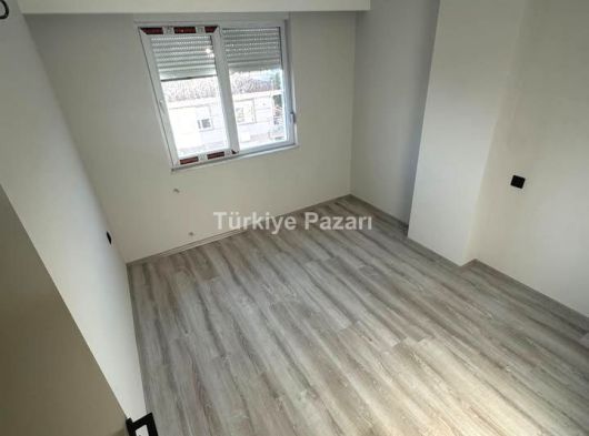 ERENKÖY MAHALLESİ TEK DAİRE FİYATINA 2 DAİRE