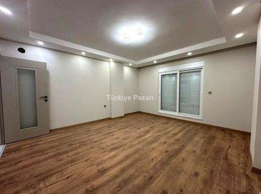 V. AYANOĞLU MAH. 3+1 EBV BANYOLU SIFIR KATTA SATILIK FIRSAT DAİRE