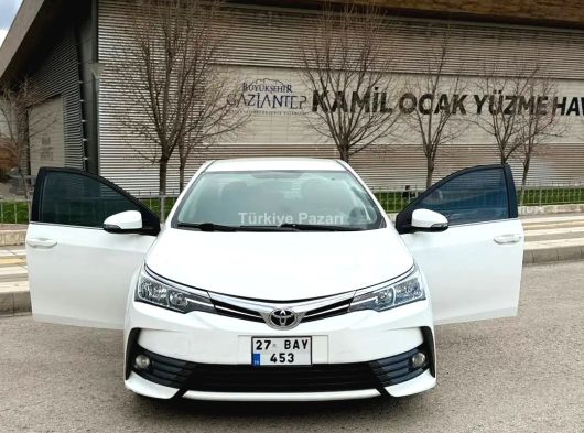 Toyota corolla ağır hasar kaytlı 2016 OTOMATİK 14.D4D