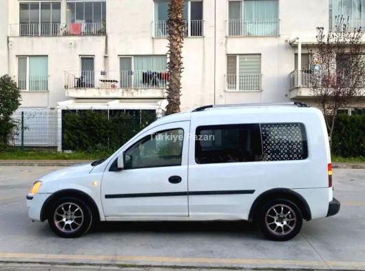 UYGUN FİYATA TEMİZ OPEL COMBO KLİMALI GENİŞ AİLE ARABASI