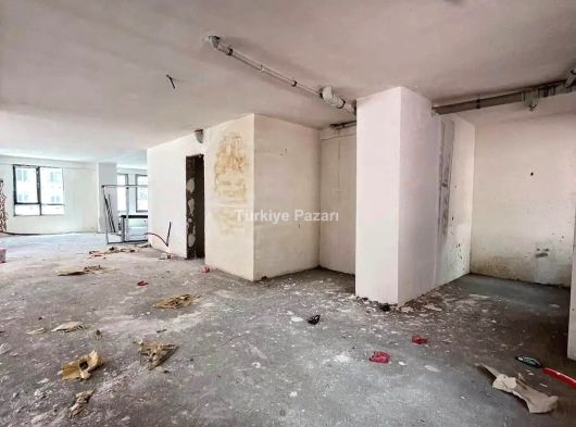 NİĞDE MERKEZ A.KAYABAŞI MAH. SAKARYA OKULU ALTI & HAYAT HASTANESİ KARŞI ÜST CADDESİ KİRALIK DÜKKAN