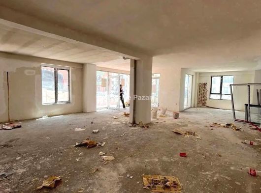 NİĞDE MERKEZ A.KAYABAŞI MAH. SAKARYA OKULU ALTI & HAYAT HASTANESİ KARŞI ÜST CADDESİ KİRALIK DÜKKAN