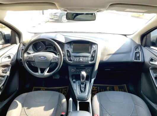 2017 FORD FOCUS