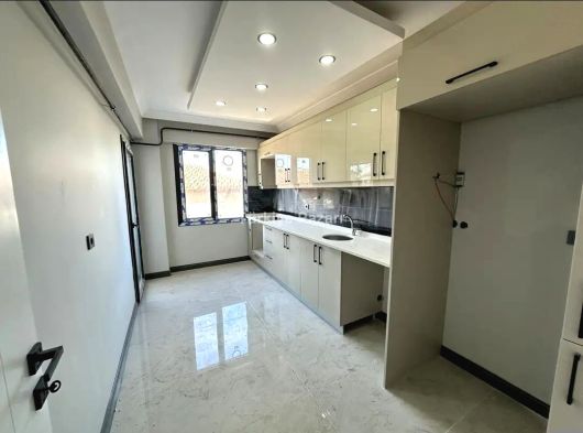 ERGENE VELİMEŞE DE SATILIK ARA KAT SIFRI 2+1 YERDEN ISITMA EBEVEYN BANYOLU DAİRE SINIRSIZ KREDİ