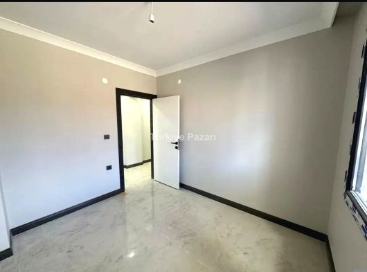 ERGENE VELİMEŞE DE SATILIK ARA KAT SIFRI 2+1 YERDEN ISITMA EBEVEYN BANYOLU DAİRE SINIRSIZ KREDİ