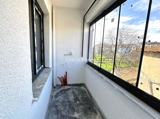 ERGENE VELİMEŞE DE SATILIK ARA KAT SIFRI 2+1 YERDEN ISITMA EBEVEYN BANYOLU DAİRE SINIRSIZ KREDİ