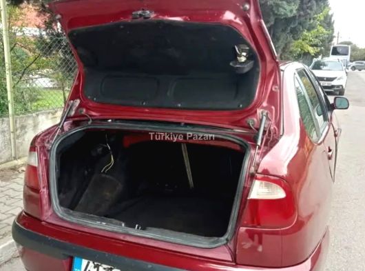 2000 SEAT CORDOBA