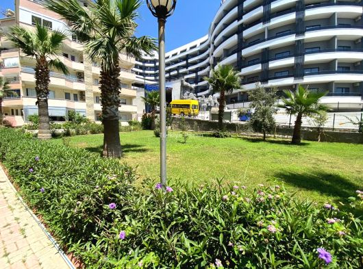 Alanya Konaklı'da denize sıfır lüks 2+1-110 m2 ful tadilatlı lux daire