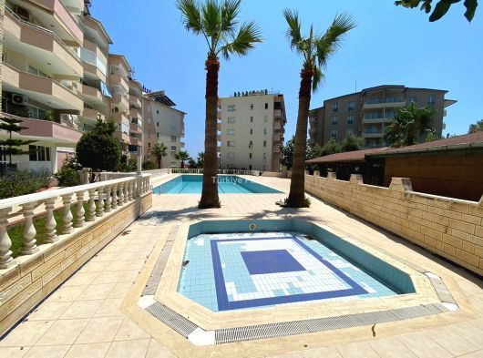 Alanya Konaklı'da denize sıfır lüks 2+1-110 m2 ful tadilatlı lux daire