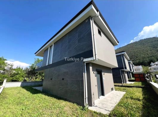 3 Yatak Odası 2 Banyo Ev