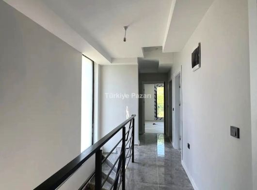 3 Yatak Odası 2 Banyo Ev