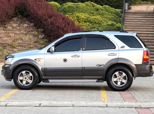 DEĞİŞENSİZ 261 BİN KMDE İLK ELDEN FULL+FULL EN DOLUSU KİA SORENTO 4X4 OTOMATİK VİTES AİLE ARACI