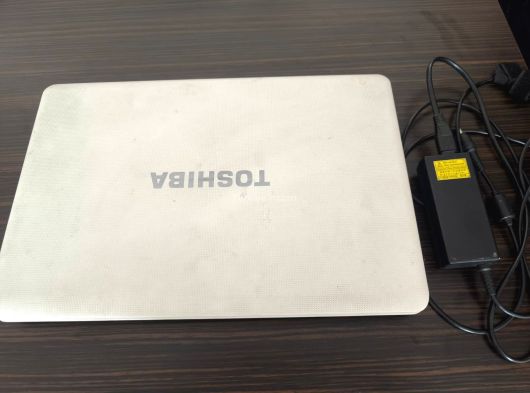 İLK SAHİBİNDEN TOSHİBA SATELLİTE C660 LAPTOP