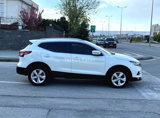 NİSSAN QASHQAİ 1.6 DCI X-TRONIC TEKNA PLUS