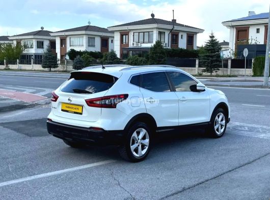 NİSSAN QASHQAİ 1.6 DCI X-TRONIC TEKNA PLUS