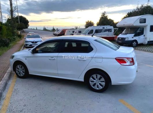 Emsalsiz temizlikte 2015 model Pegeout 301 1.6 HDİ Active