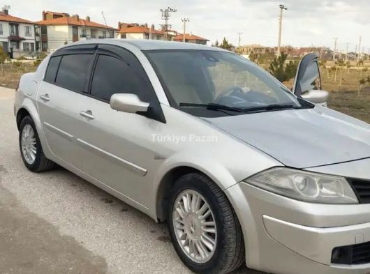 Megane 2 PRİVLAGE paket dolusu uygun fiyat