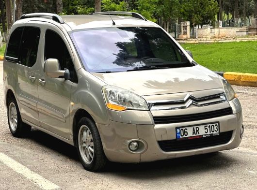 CİTROEN BERLİNGO 2009 EN FULU 298 BİNDE