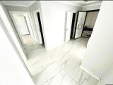 GÖMEÇ ÇAM SOKAKTA UYGUN FİYATA SATILIK 3+1 DAİRE