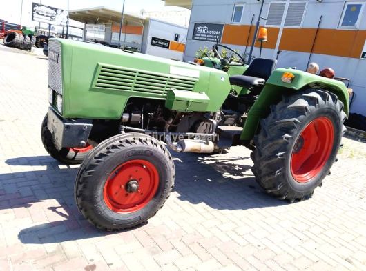 Traktör Fendt 103