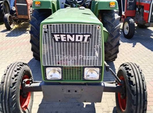 Traktör Fendt 103