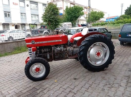 Massey Ferguson 135