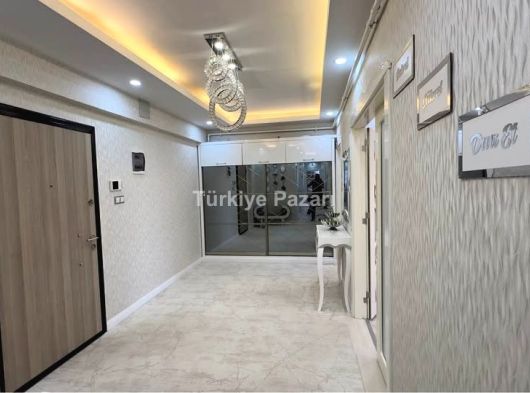 SATILIK 4.5+1 NET 225 METRE OTURUMA SAHİP İSKANLI HASARSIZ TÜM RESMİ KURUM KREDİLERİNE UYGUN DAİRE