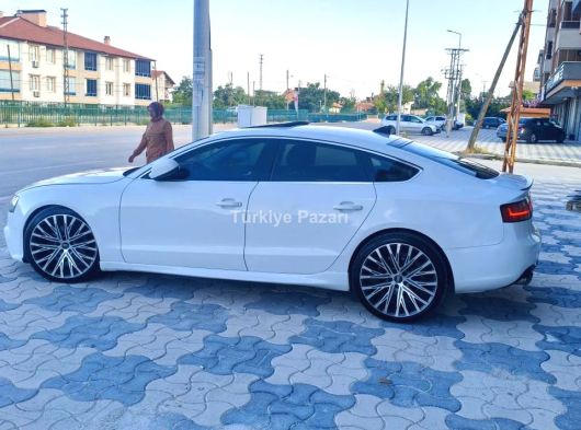 2012 yeni 13 LED'li KASA AUDİ A5 2.0 TDI SLİNE DEGİŞENSİZ 177 LİK YENİ KASA FUL HAREKETLİ KOLTUK BEL