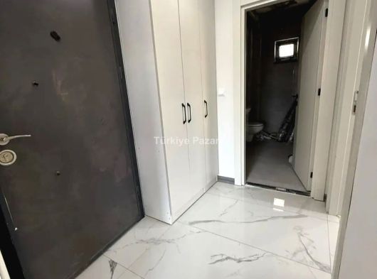 SATILIK 1+1 DAİRE DÖŞEMALTI YENİKÖY MAH ÇOK GENİŞ FERAH DAİRE