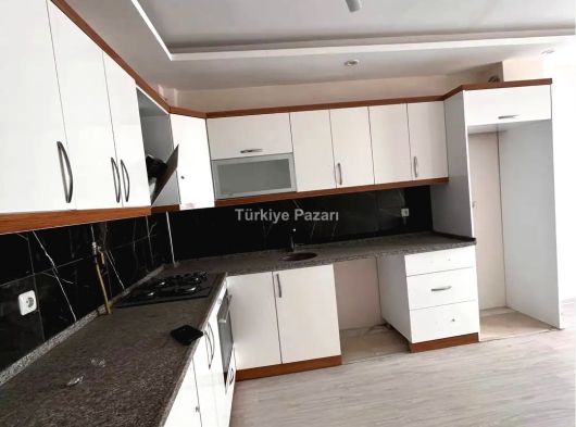 MURADİYE MAH 2+1 ARA KAT MERKEZİ KONUMDA SATILIK FIRSAT DAİRE