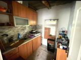 KÜTAHYA MERKEZ DEMİRCİÖRENDE 471 M2 YOL KENARINDA SATILIK HOBİ BAHÇESİ VE EVİ