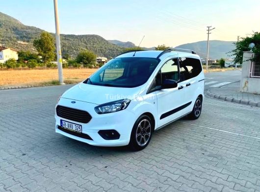 SAHİBİNDEN DOKTORDAN 2022 MODEL 1.5 DİZEL OTOMOBİL RUHSATLI
