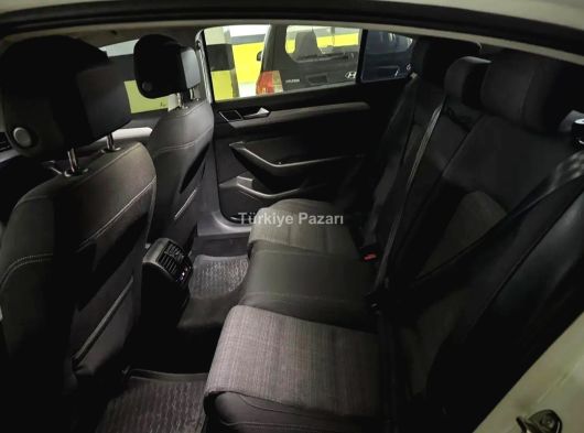 Passat otomatik hasarlı