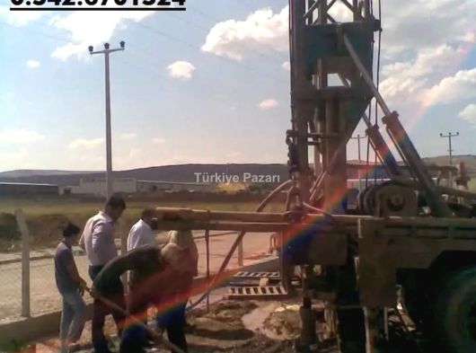 As-800 kamyon üzerine monteli rotary sistemli satılık su sondaj makinası