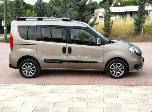 Fiat Doblo Combi 1.6 Multijet Trekking