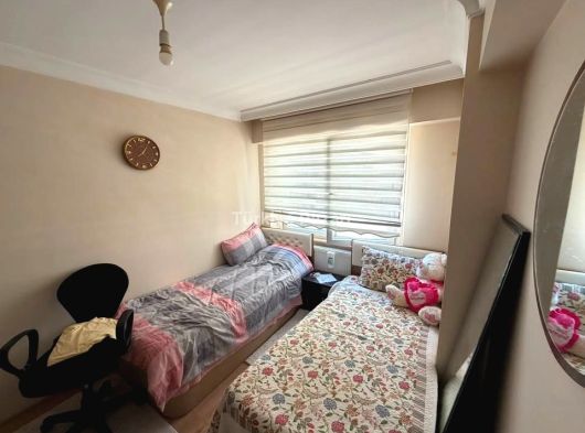 BURSA NİLÜFER GÖRÜKLE ÇELTAŞ ÇIRAĞAN SİTESİ'NDE HAVUZLU SİTE İÇERİSİNDE 2+1 SATILIK DAİRE
