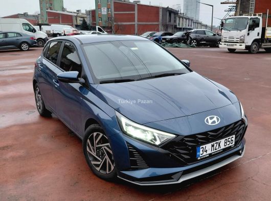 ilk sahibinden 2025 model sıfır ayarında 19000 km