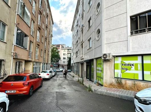 ÇORLU ŞEYH SİNAN MAHALLESİNDE SATILIK FERAH 2+1 DAİRE