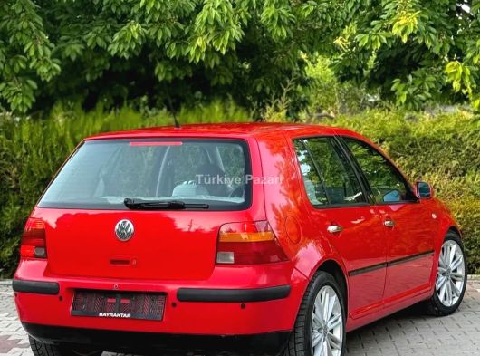 Comfort GOLF4 2001-1.6 SR 305.000 km Komple temizlik boyalı macunsuz iki değişen
